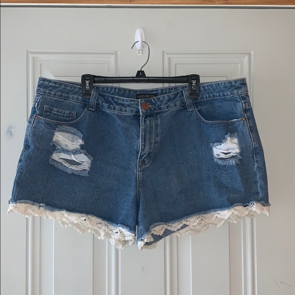 Lace Fringe Shorts